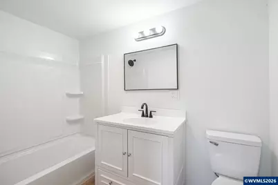 40121 Lacomb Dr, Lebanon, OR 97355 - Photo 15