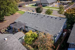 147 SW Wake Robin Ave, Corvallis, OR 97333 - Photo 23