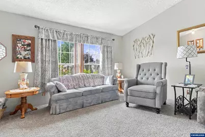 1145 SW Cypress St, McMinnville, OR 97128 - Photo 21