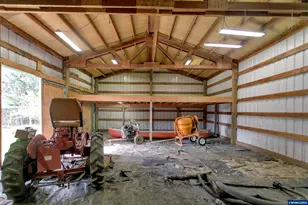 17234 Oakdale Rd, Dallas, OR 97338 - Photo 31
