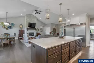 7292 Elmers Ct NE, Silverton, OR 97381 - Photo 17