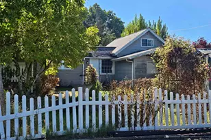 32697 S Meridian Rd, Woodburn, OR 97071 - Photo 7