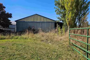 32697 S Meridian Rd, Woodburn, OR 97071 - Photo 35