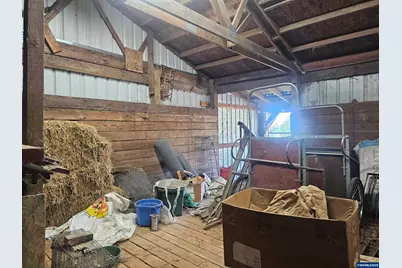 32697 S Meridian Rd, Woodburn, OR 97071 - Photo 31