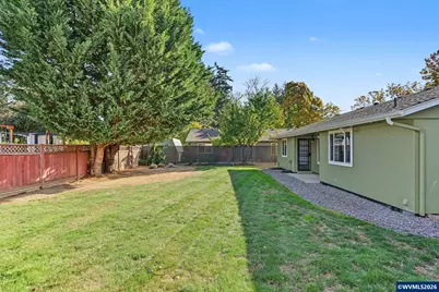 2323 Latona Dr NE, Salem, OR 97303 - Photo 41