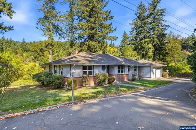 245 SW Linn Pl, Mill City, OR 97360 - Photo 3