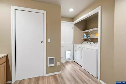 690 NE 5th St, Willamina, OR 97396 - Photo 25