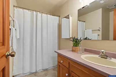 172 NE Powderhorn Dr, Corvallis, OR 97330 - Photo 27