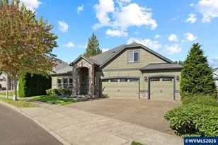1394 NE 17th Ave, Canby, OR 97013 - Photo 1