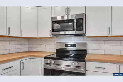 4975 SE 3rd St, Corvallis, OR 97333 - Photo 13
