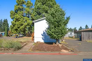 11615 Bunting Ln NE, Aurora, OR 97002 - Photo 7