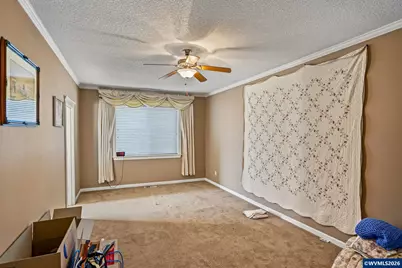 559 SE Syron St, Dallas, OR 97338 - Photo 19