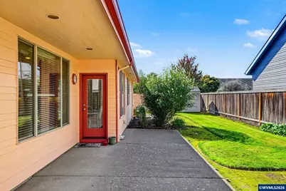559 SE Syron St, Dallas, OR 97338 - Photo 25