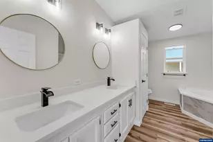 2151 Three Lakes Rd SE, Albany, OR 97322 - Photo 15