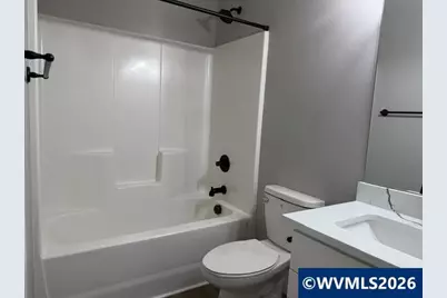 1105 Hardcastle Av, Woodburn, OR 97071 - Photo 7