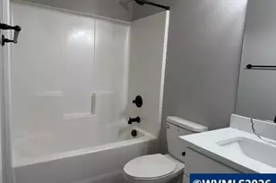 1105 Hardcastle Av, Woodburn, OR 97071 - Photo 7