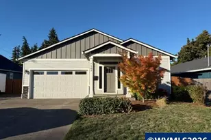 1105 Hardcastle Av, Woodburn, OR 97071 - Photo 1