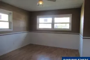114 Walnut St, Independence, OR 97351 - Photo 13