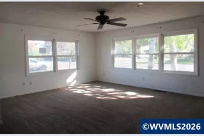 114 Walnut St, Independence, OR 97351 - Photo 11