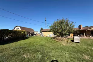 31960 Griffith Dr, Tangent, OR 97389 - Photo 5
