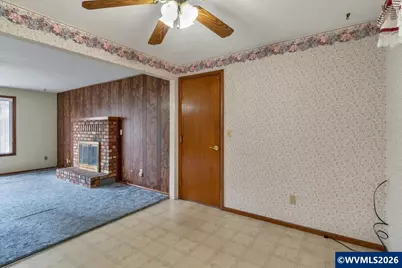 1026 Royalty Dr NE, Salem, OR 97301 - Photo 15