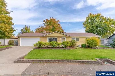1026 Royalty Dr NE, Salem, OR 97301 - Photo 1