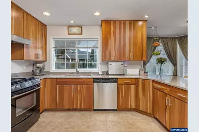 1250 Horizon Ridge Ct NE, Keizer, OR 97303 - Photo 13
