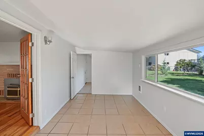 161 N 7th St, Jefferson, OR 97352 - Photo 15