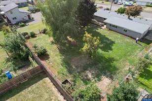 161 N 7th St, Jefferson, OR 97352 - Photo 35