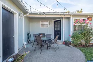 3923 Willamette Ave SE, Albany, OR 97322 - Photo 3