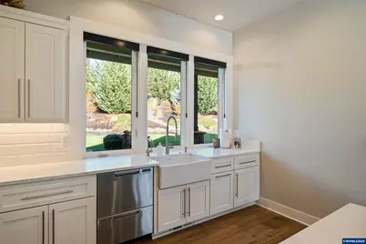 8478 Valley Wy SE, Turner, OR 97392 - Photo 13