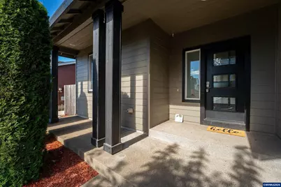 2667 NE Sonora Dr, Albany, OR 97321 - Photo 3