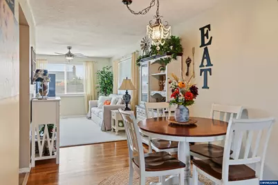 1306 Hampton Wy, Woodburn, OR 97071 - Photo 11