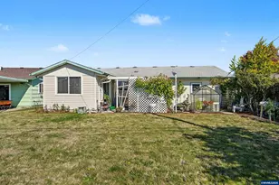 1306 Hampton Way, Woodburn, OR 97071 - Photo 31