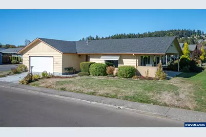 16205 SW King Charles Av, King City, OR 97224 - Photo 1