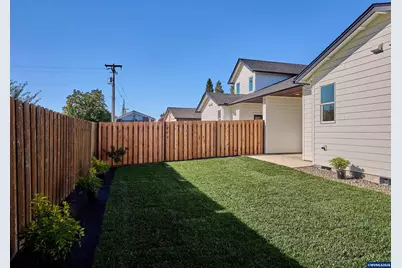 1040 2nd St, Gervais, OR 97026 - Photo 33