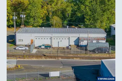 703 Water Av NE, Albany, OR 97321 - Photo 1