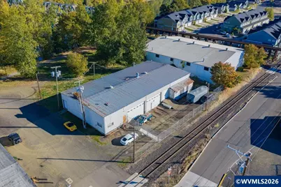 703 Water Av NE, Albany, OR 97321 - Photo 7