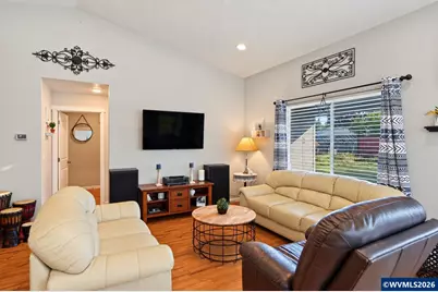 256 Evans Av N, Keizer, OR 97303 - Photo 3