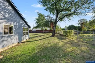 256 Evans Ave N, Keizer, OR 97303 - Photo 17