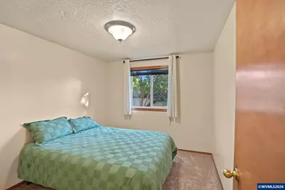 4342 Rodeo Dr NE, Salem, OR 97305 - Photo 17
