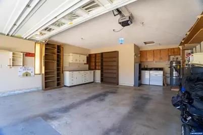 1742 Raywanda Ct NE, Salem, OR 97301 - Photo 11