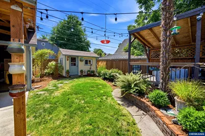 990 5th St NE, Salem, OR 97301 - Photo 43
