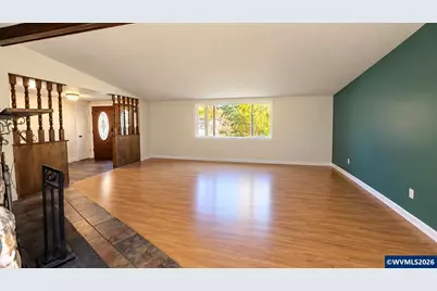 10646 Sunnyside Rd SE, Jefferson, OR 97352 - Photo 13