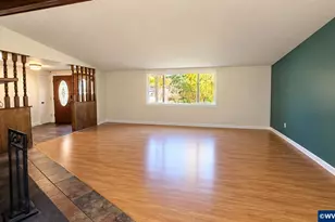 10646 Sunnyside Rd SE, Jefferson, OR 97352 - Photo 13
