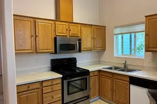 2349 SE 62nd Ln, Hillsboro, OR 97123 - Photo 5
