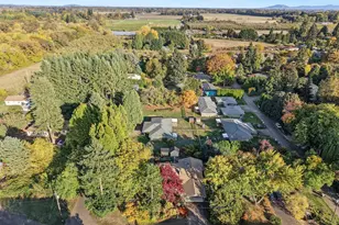 2555 NE Seavy Cir, Corvallis, OR 97330 - Photo 49