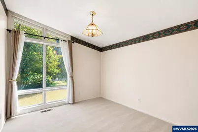 512 Cardinal Wy, Springfield, OR 97477 - Photo 17