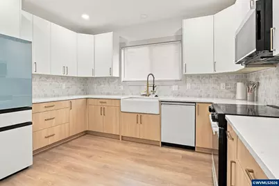 437 NE Fargo St, Portland, OR 97212 - Photo 15