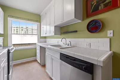 711 NE Randall #301 Av, Portland, OR 97232 - Photo 11